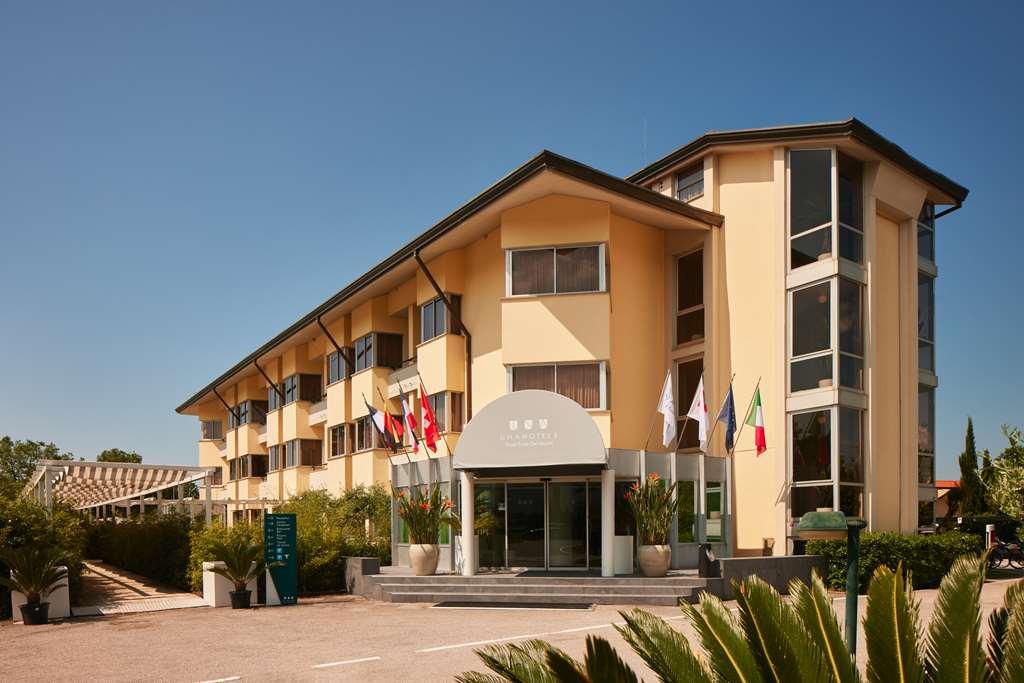 Unahotels Forte Dei Marmi Exterior foto